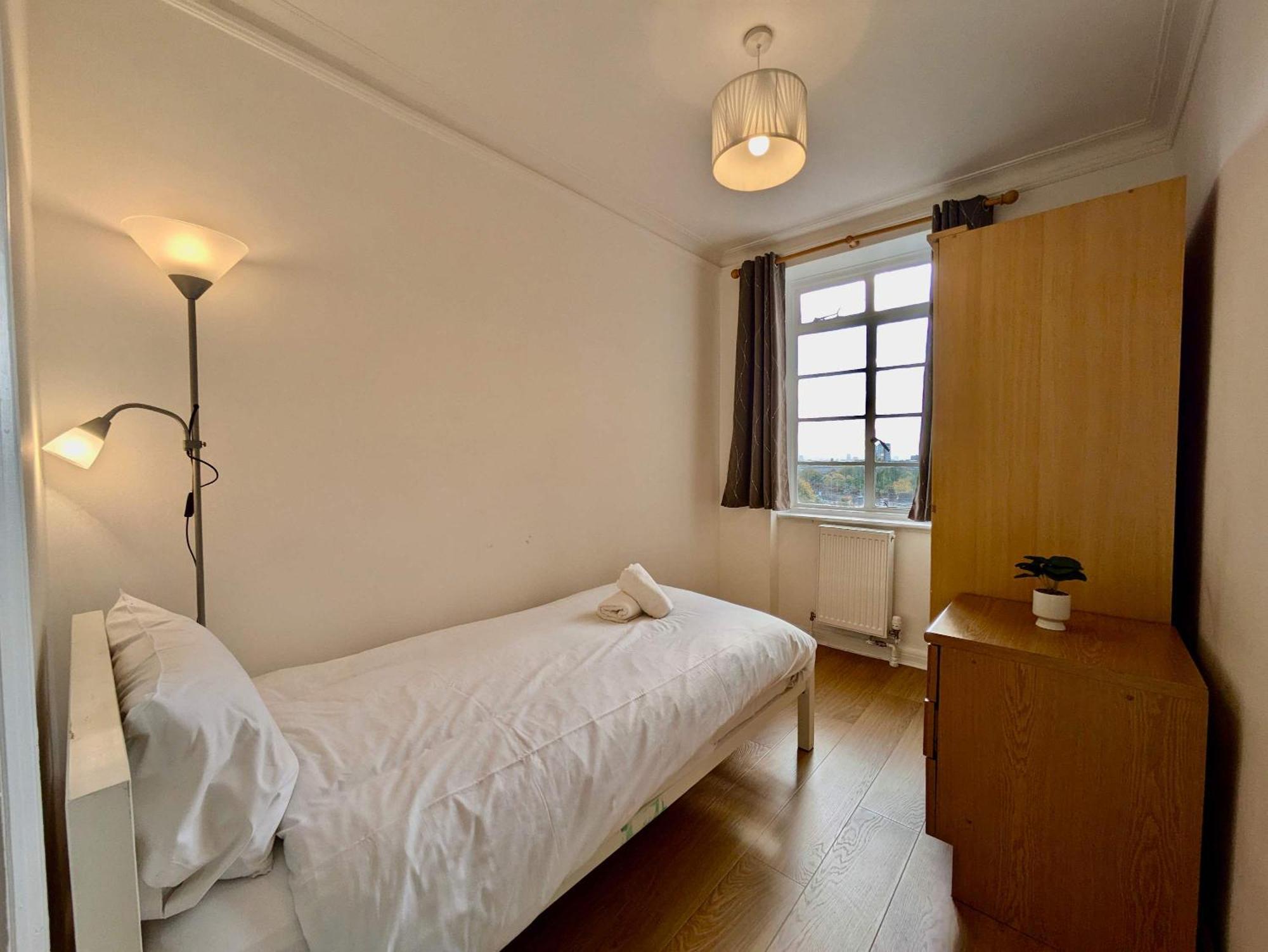 Stunning On Finchley Road Leilighet