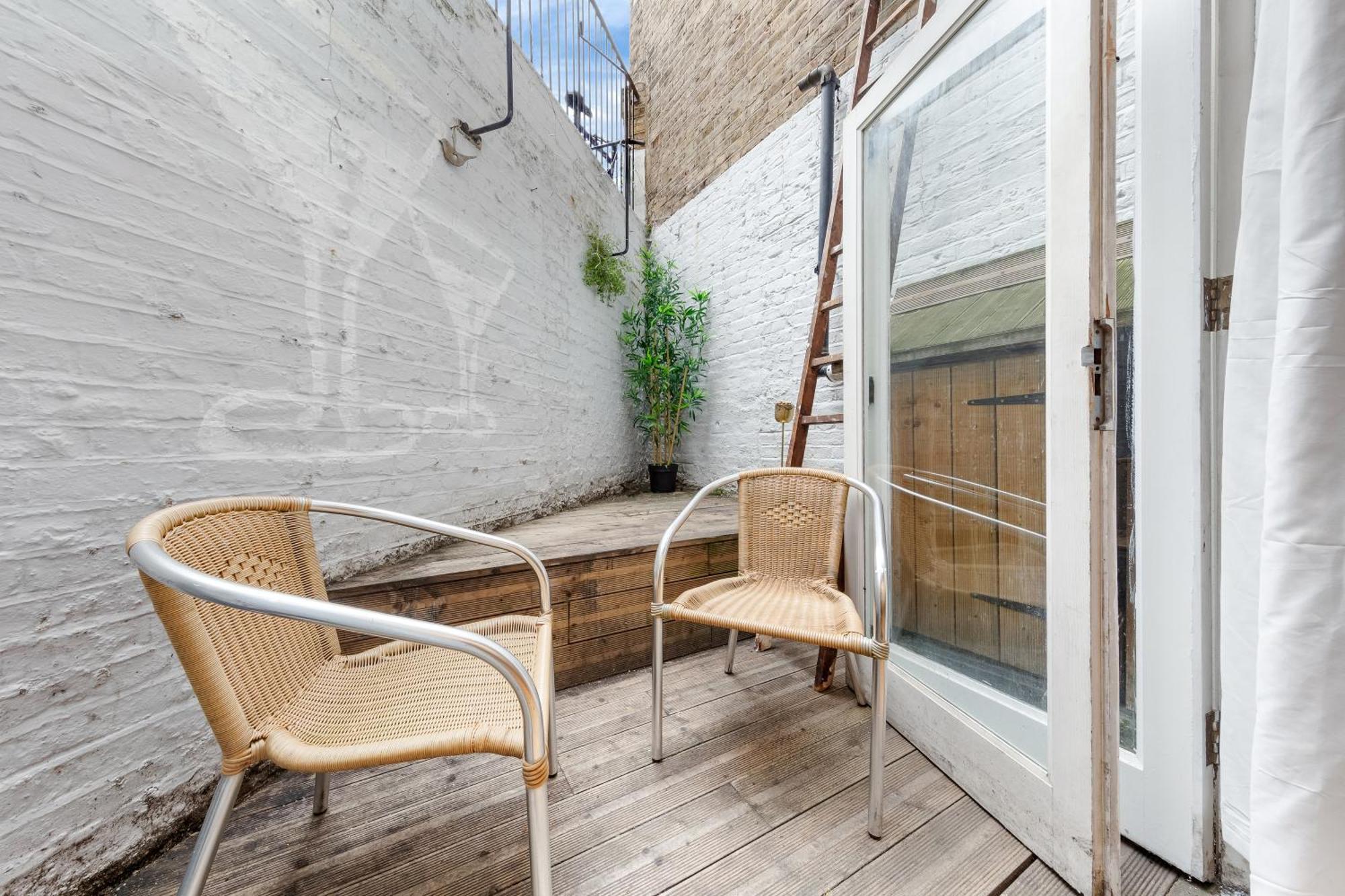 Fulham Maissonette 5 Mins From Chelsea Fc London