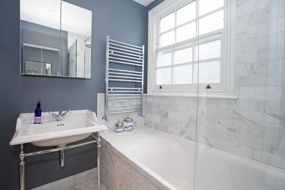 Apartment Luxury 2-bed Marylebone Georgian House With Private Garden & Office