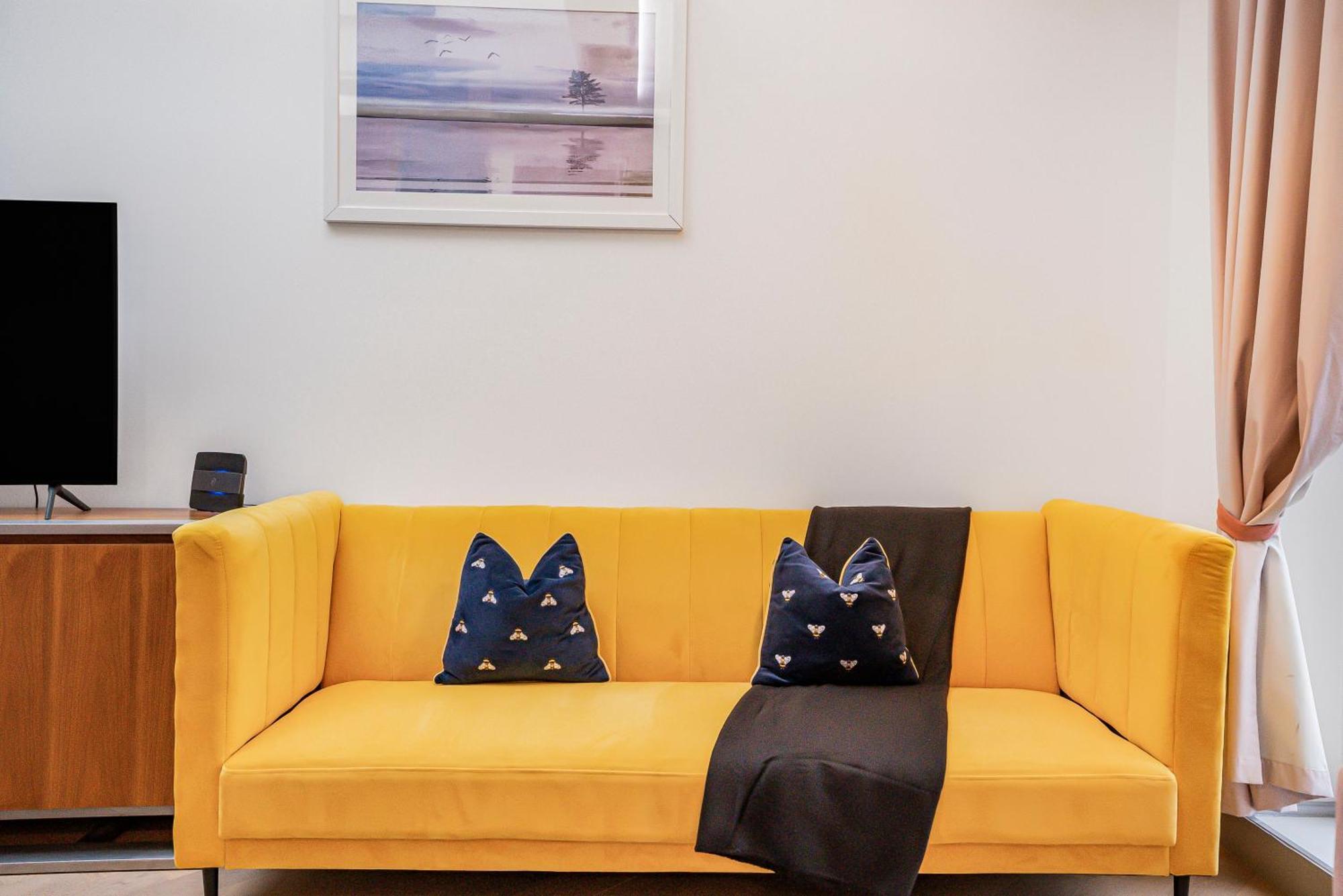 Stylish Modern By Livestay Short Lets & Serviced Nw6 Londen