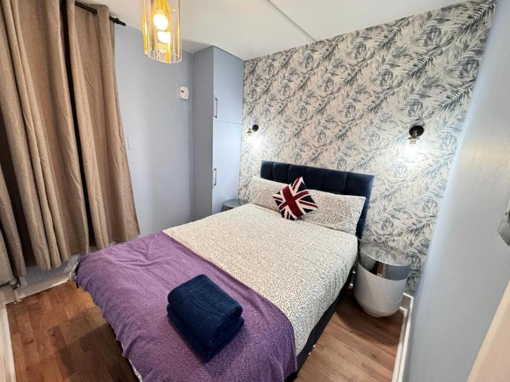 Beautiful Near * London