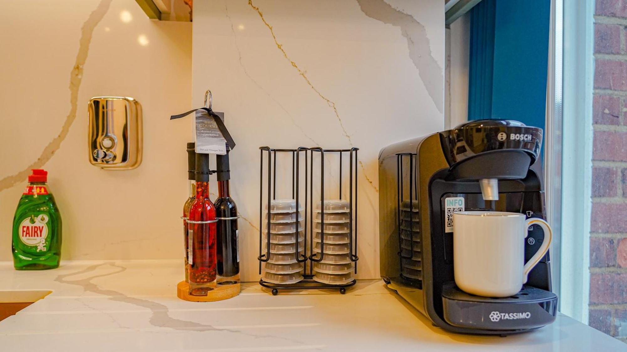 Apartamento New Luxurious Stunning Block In Londres