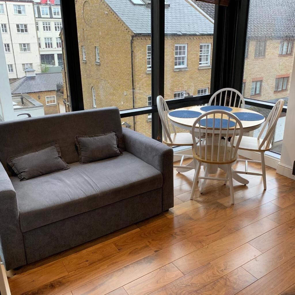 Vakantiehuis Center Camden Market Budget And