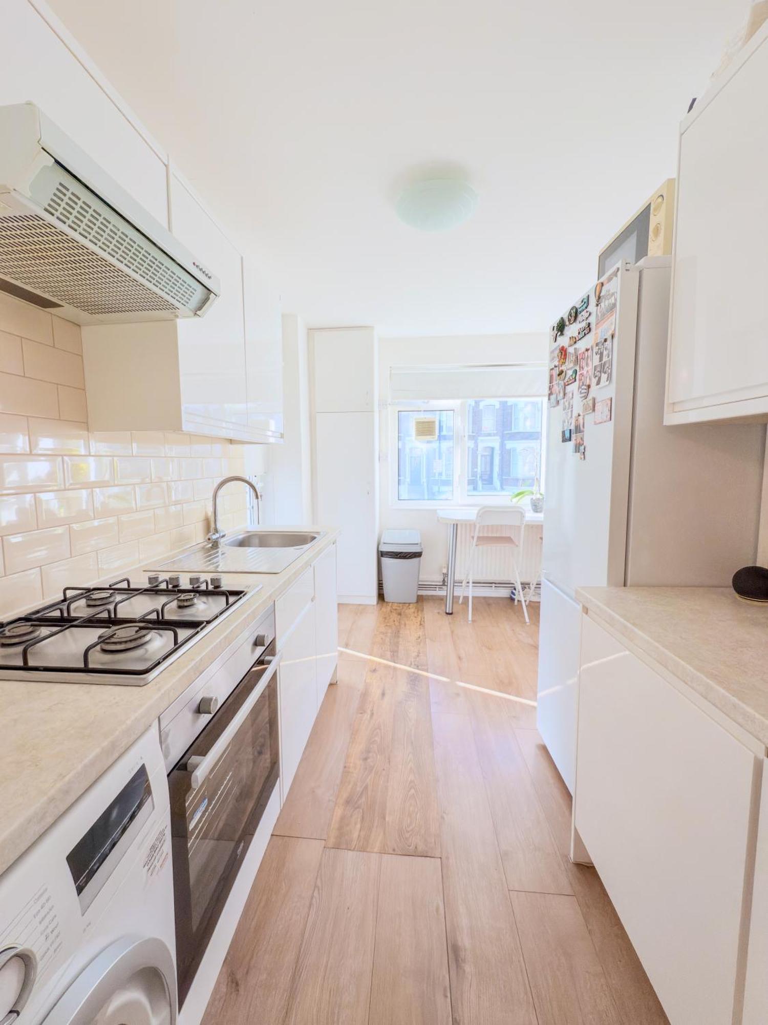 Bright Stockwell Bed and breakfast