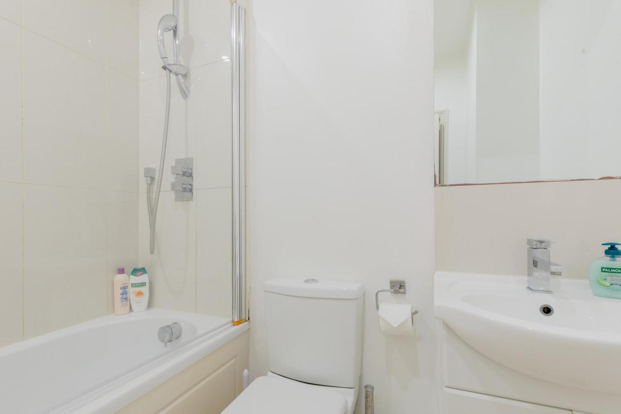 Fantastically Located 2bd Flat Kensington *