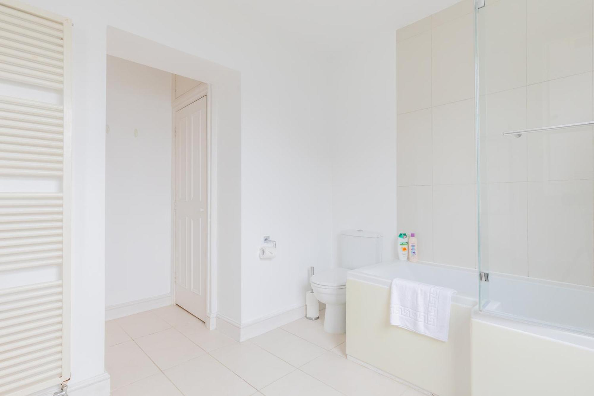 Fantastically Located 2bd Flat Kensington * London