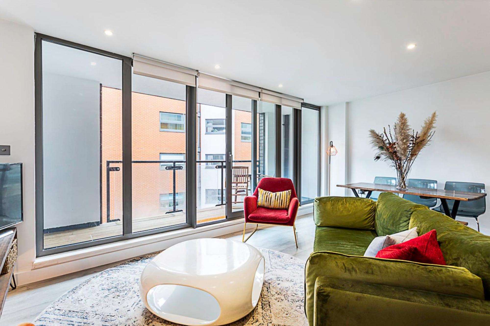 Duplex Two-bed Near Tower Bridge