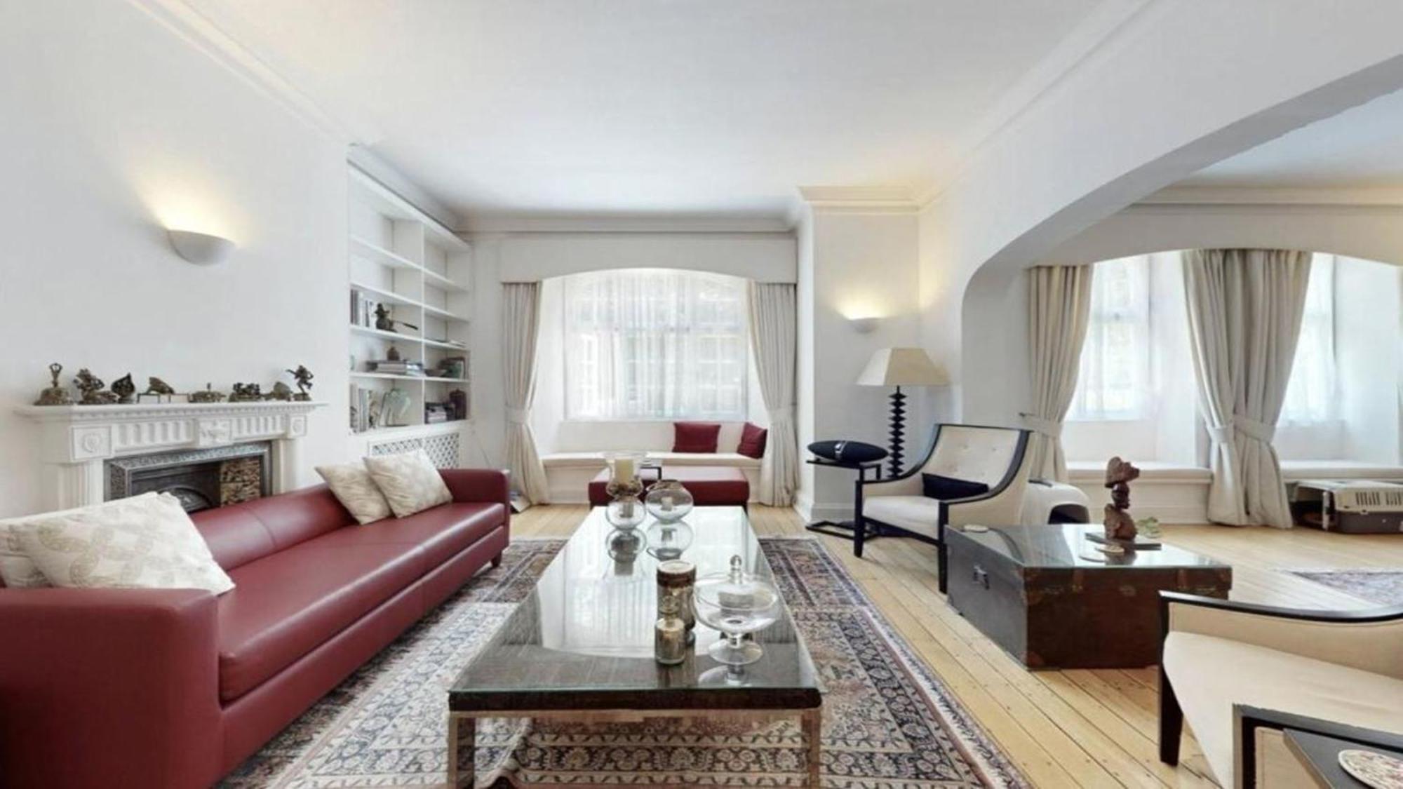 Bright & Spacious 4-bed Flat In * London