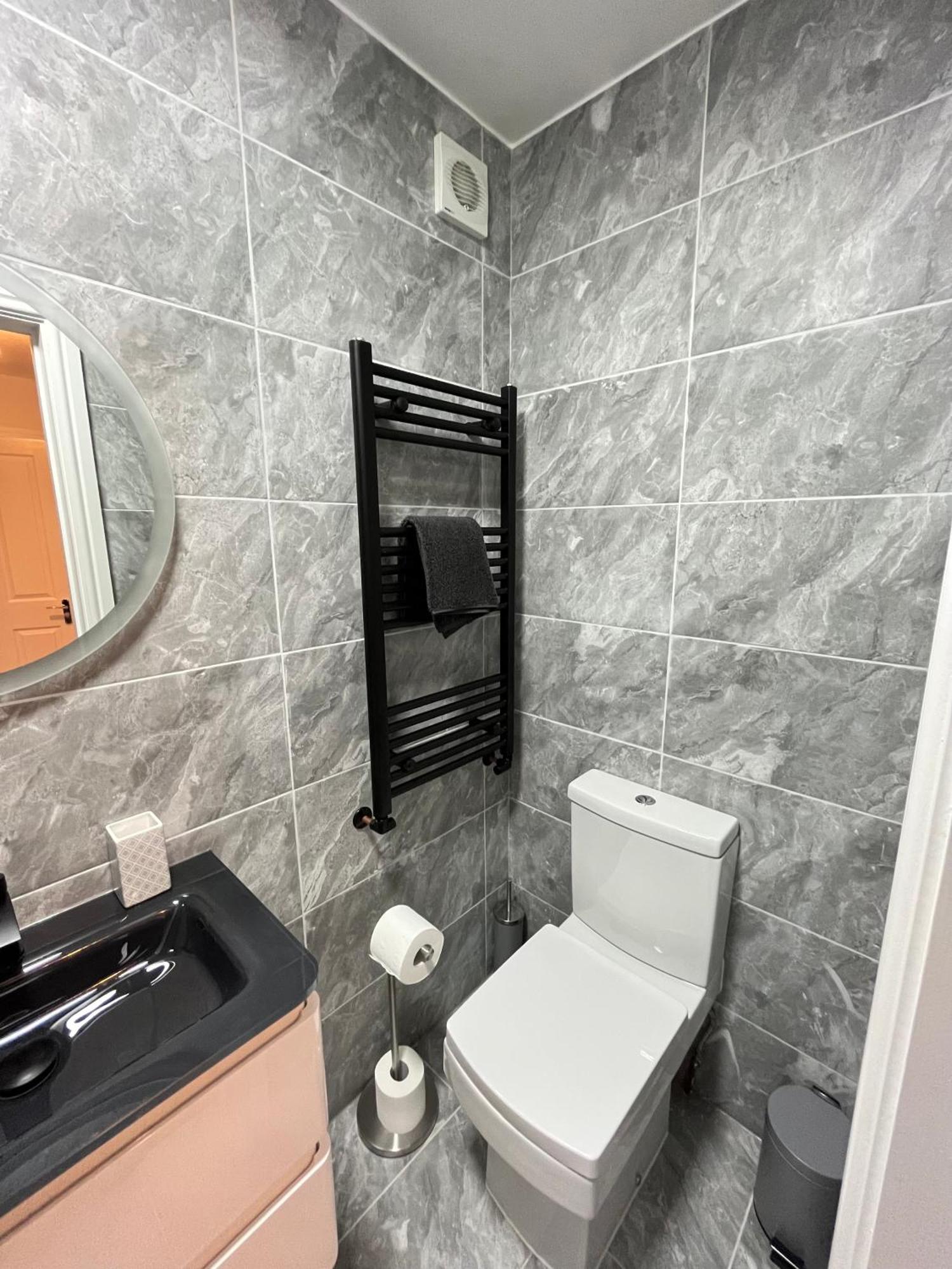 Beautiful Entire Flat In Appartement *