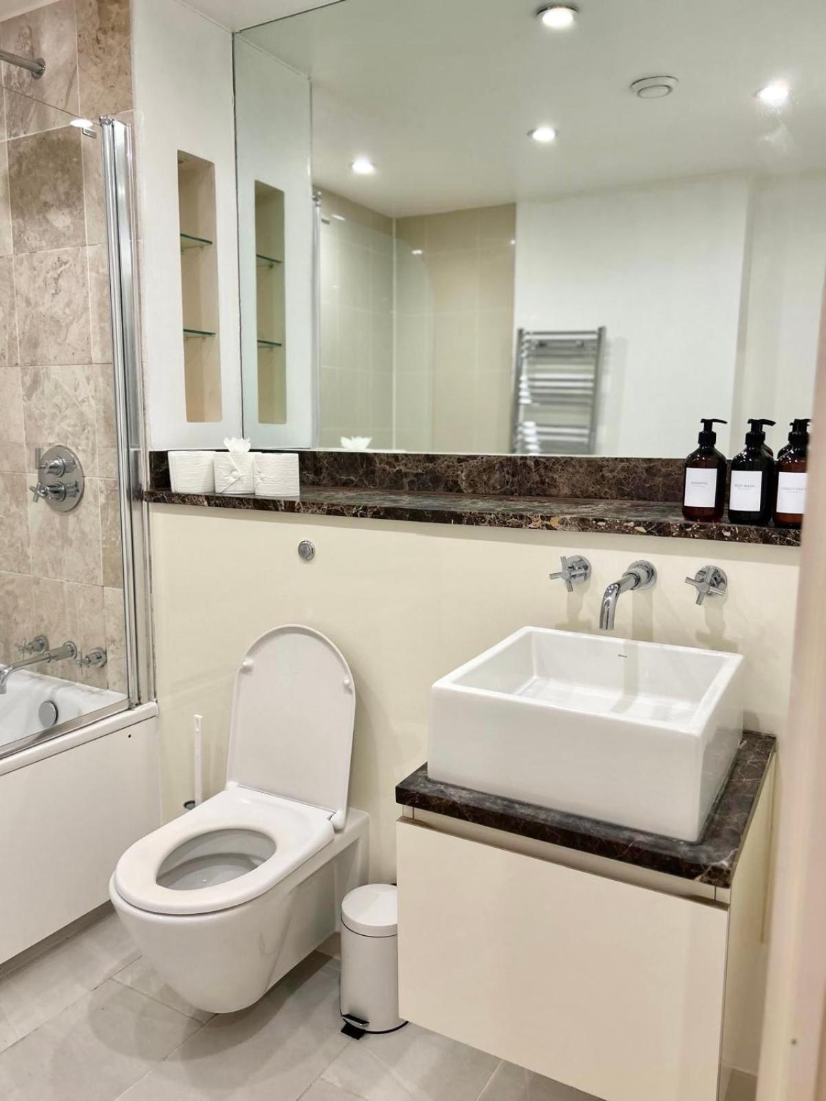 Apartamento Luxury 2-bed With Stunning Views Near The Shard & Tower Bridge Londres