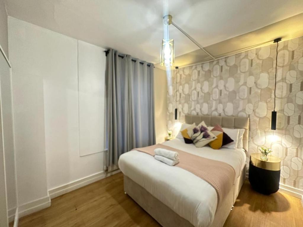 Comfortable Family Near Eye Apartment London