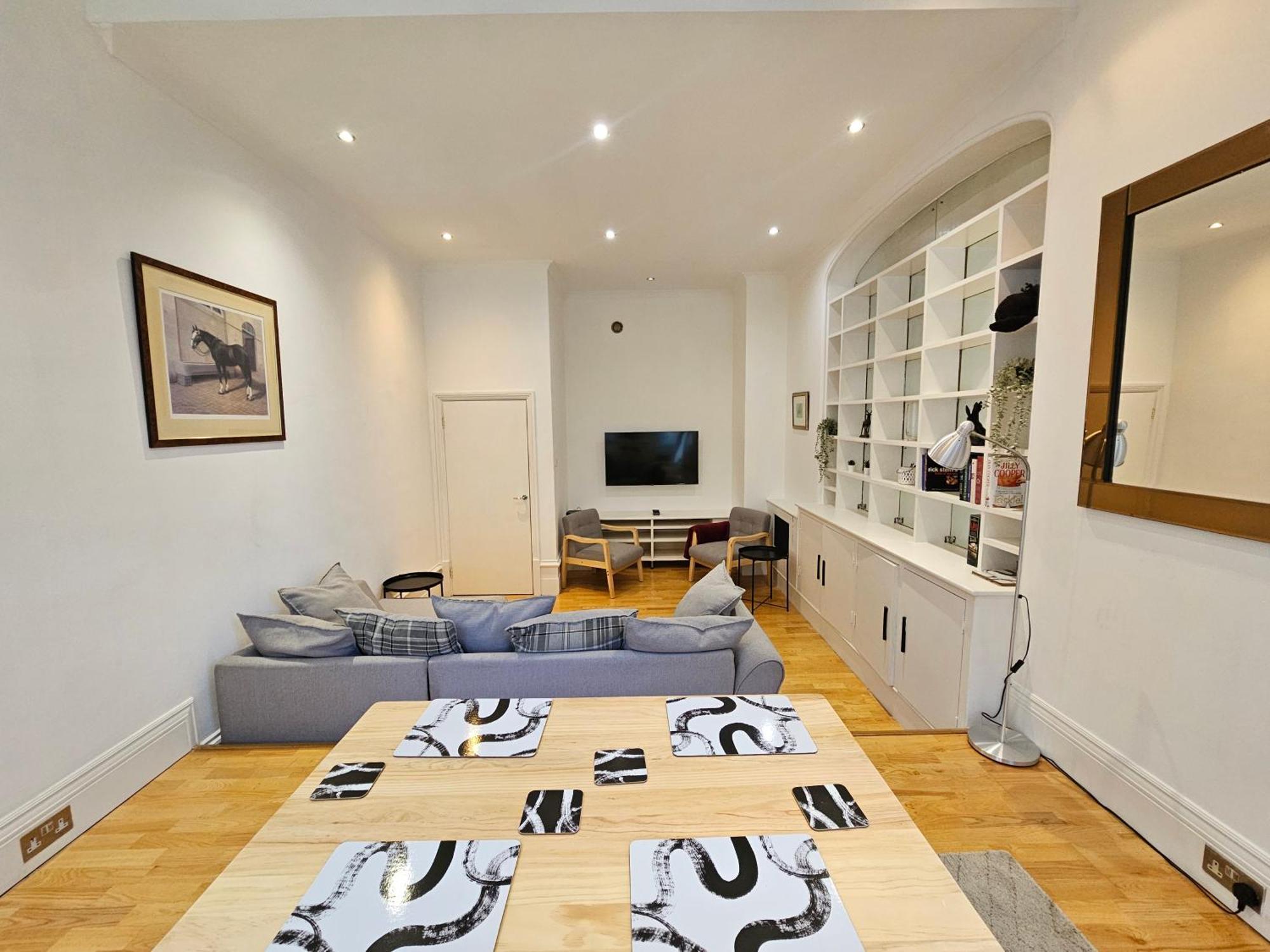 Nest 2 Bedroom In Paddington Apartment *