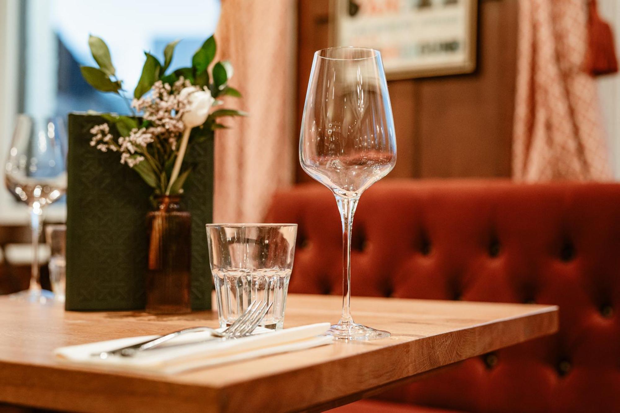 Hand & Flower Inn London