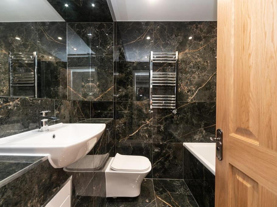 Londons Luxury Pad