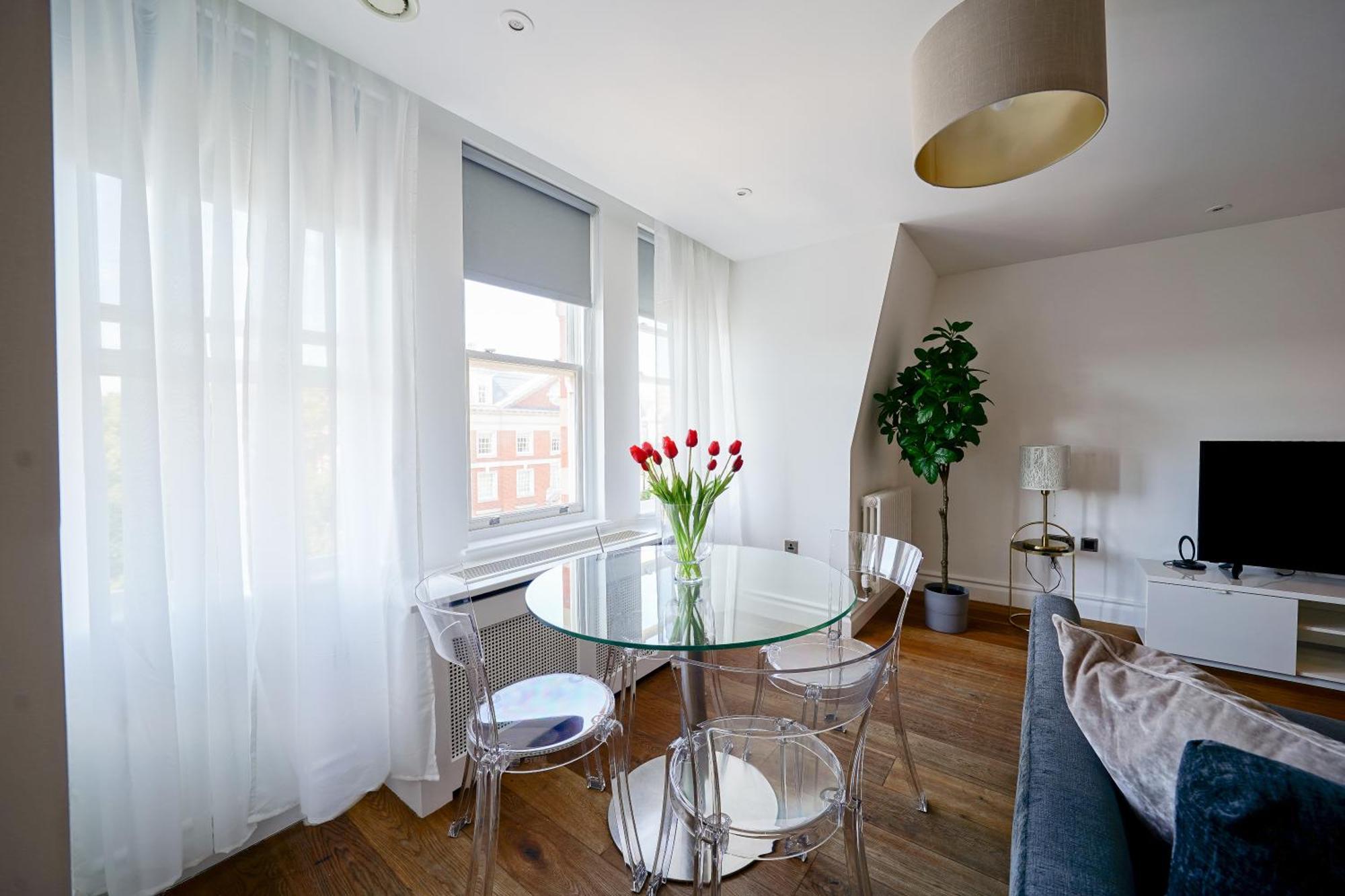 High Steet Kensington Penthouse *