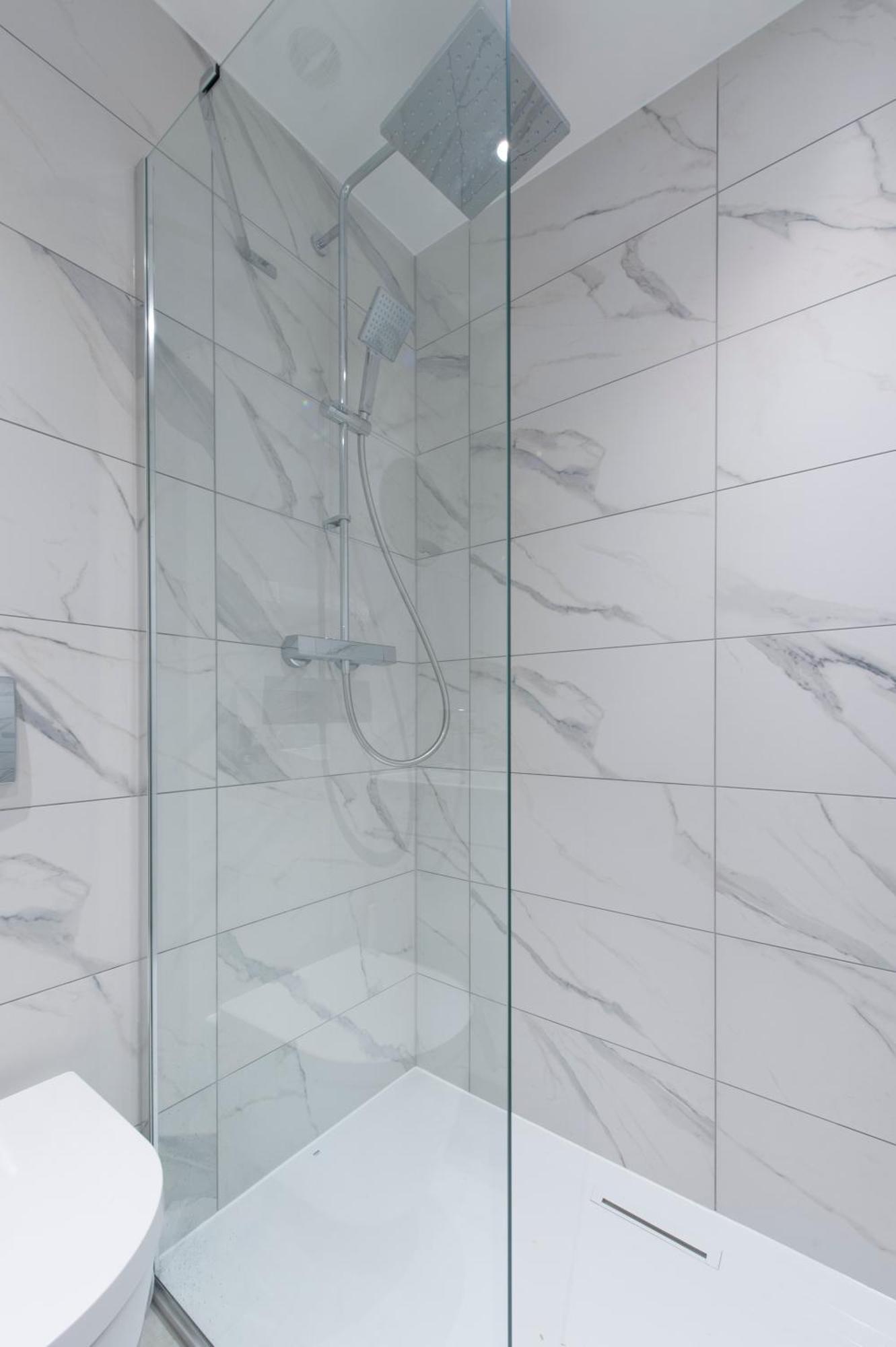 Apartment Exquisite 3br Duplex Period Conversion, Air-con & Amenities *