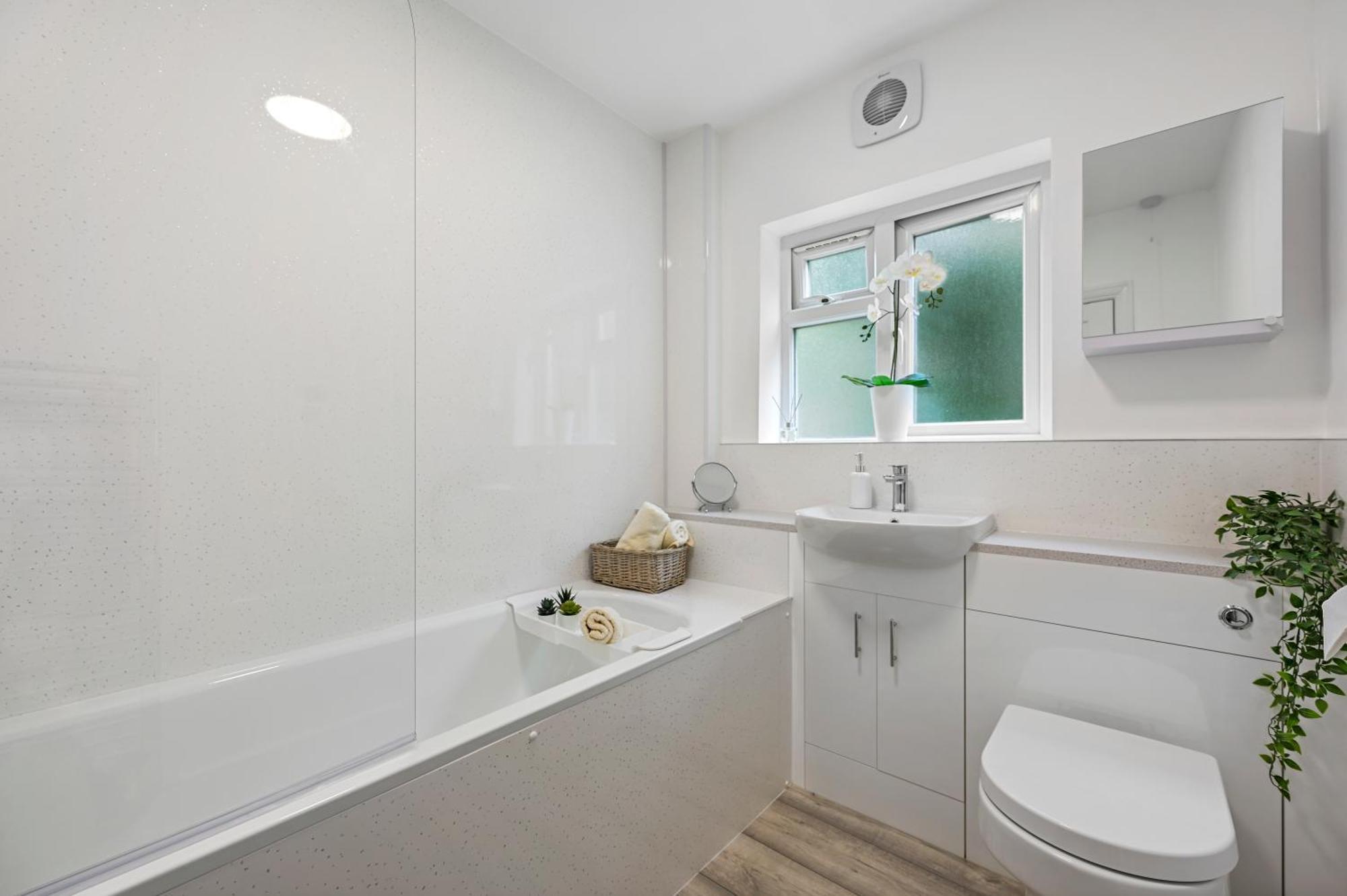 Host & - York Road * London