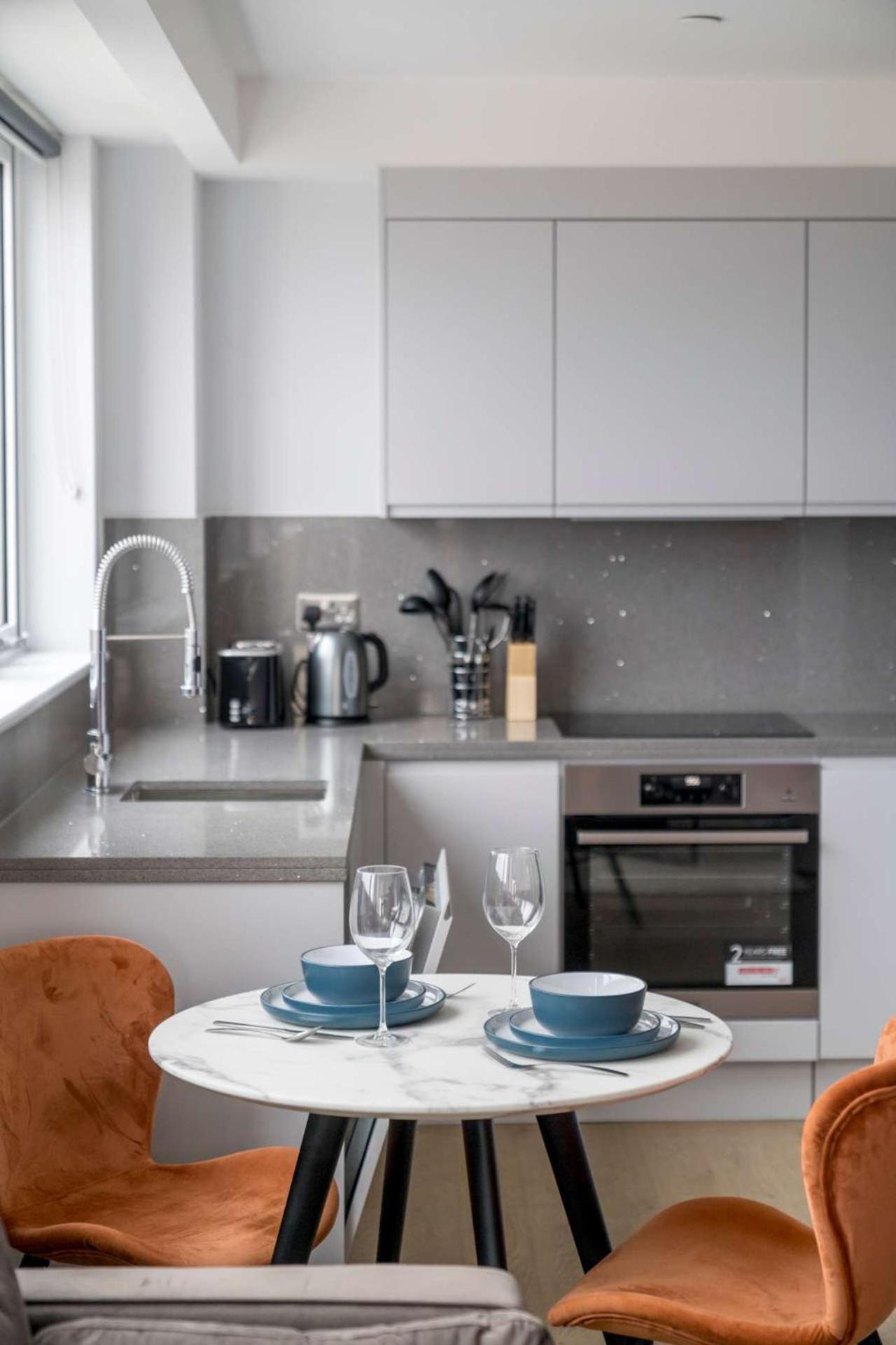 Wembley - Cosy One-bedroom * London