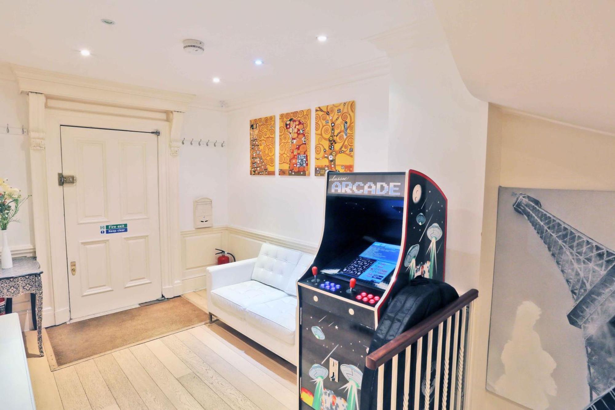 Privat overnatting Piccadilly Circus Collections London