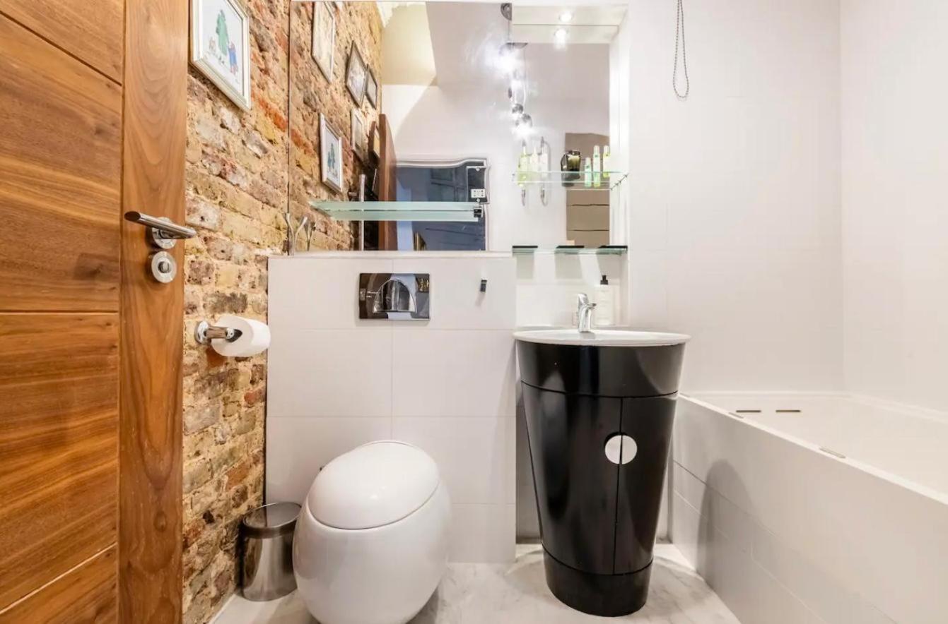 Huge 3 Beds 3 Baths By The Park * Londen