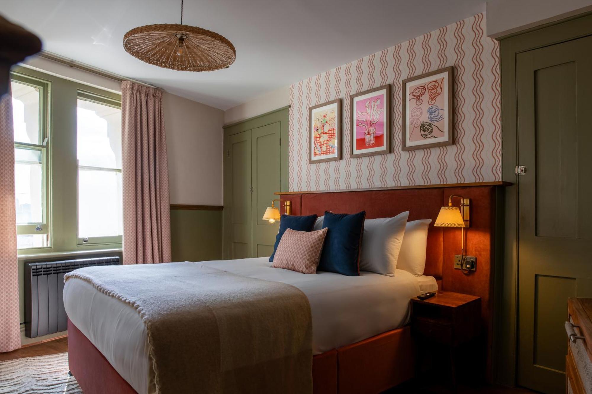 Apartment Round House London