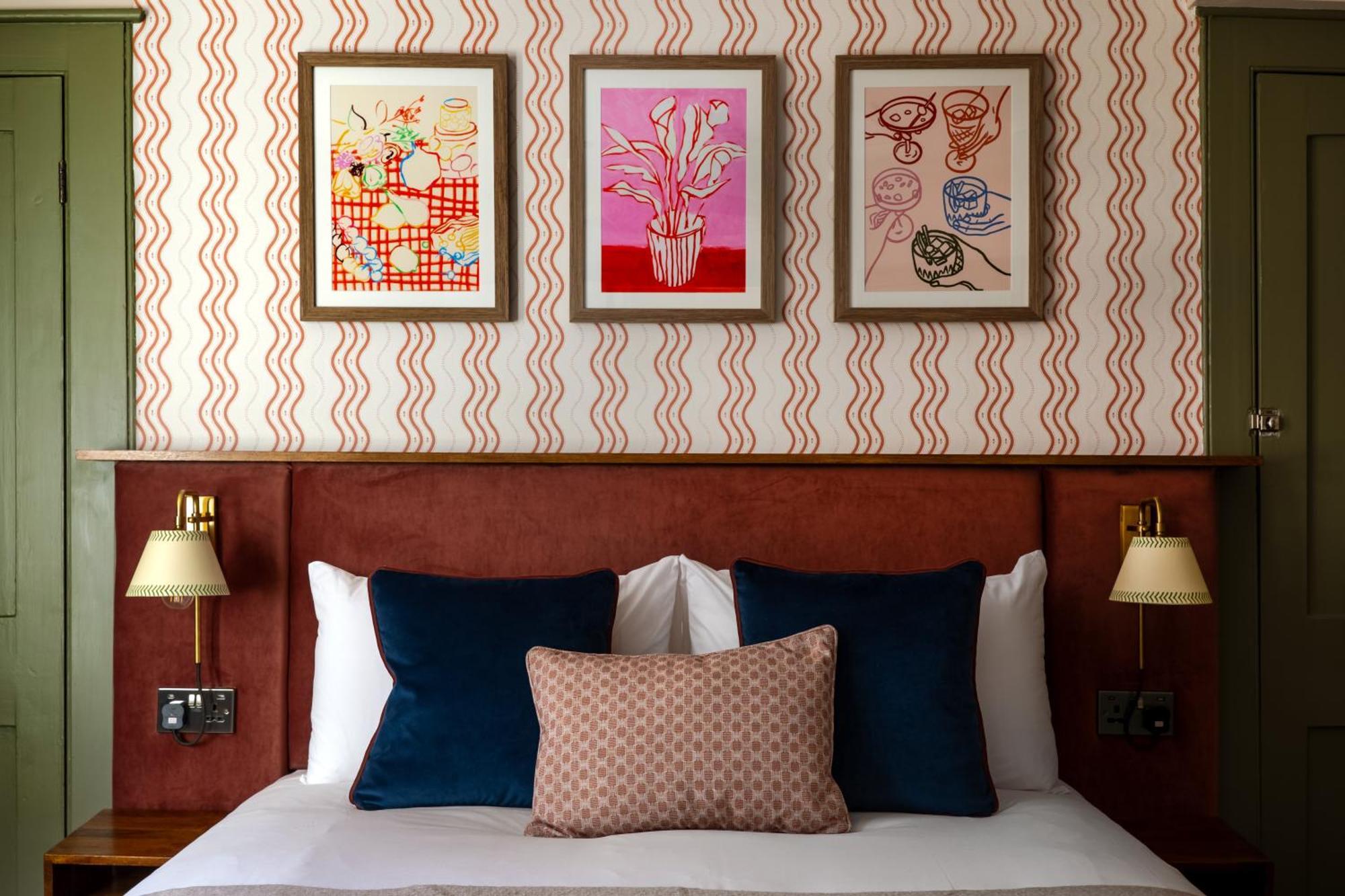 Apartment Round House London