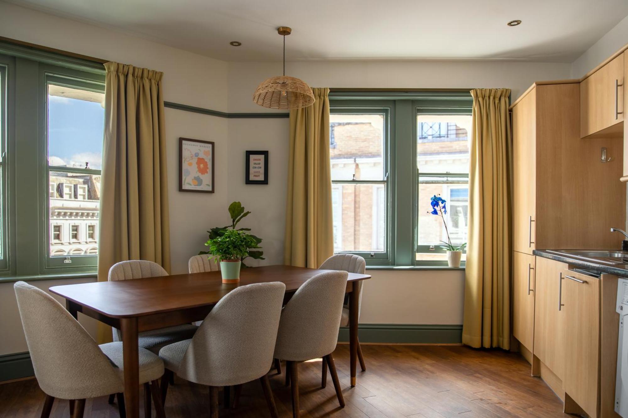 Round House Apartment *
