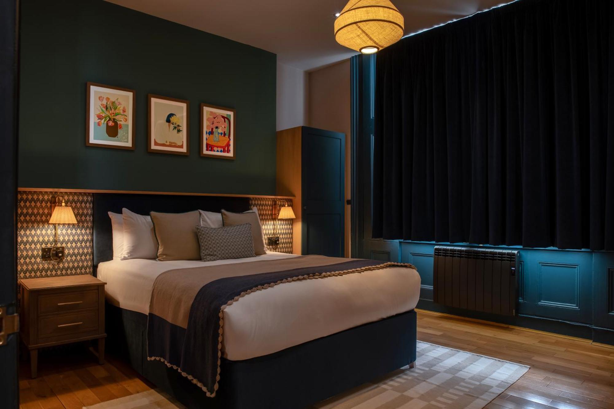 Apartment Round House London