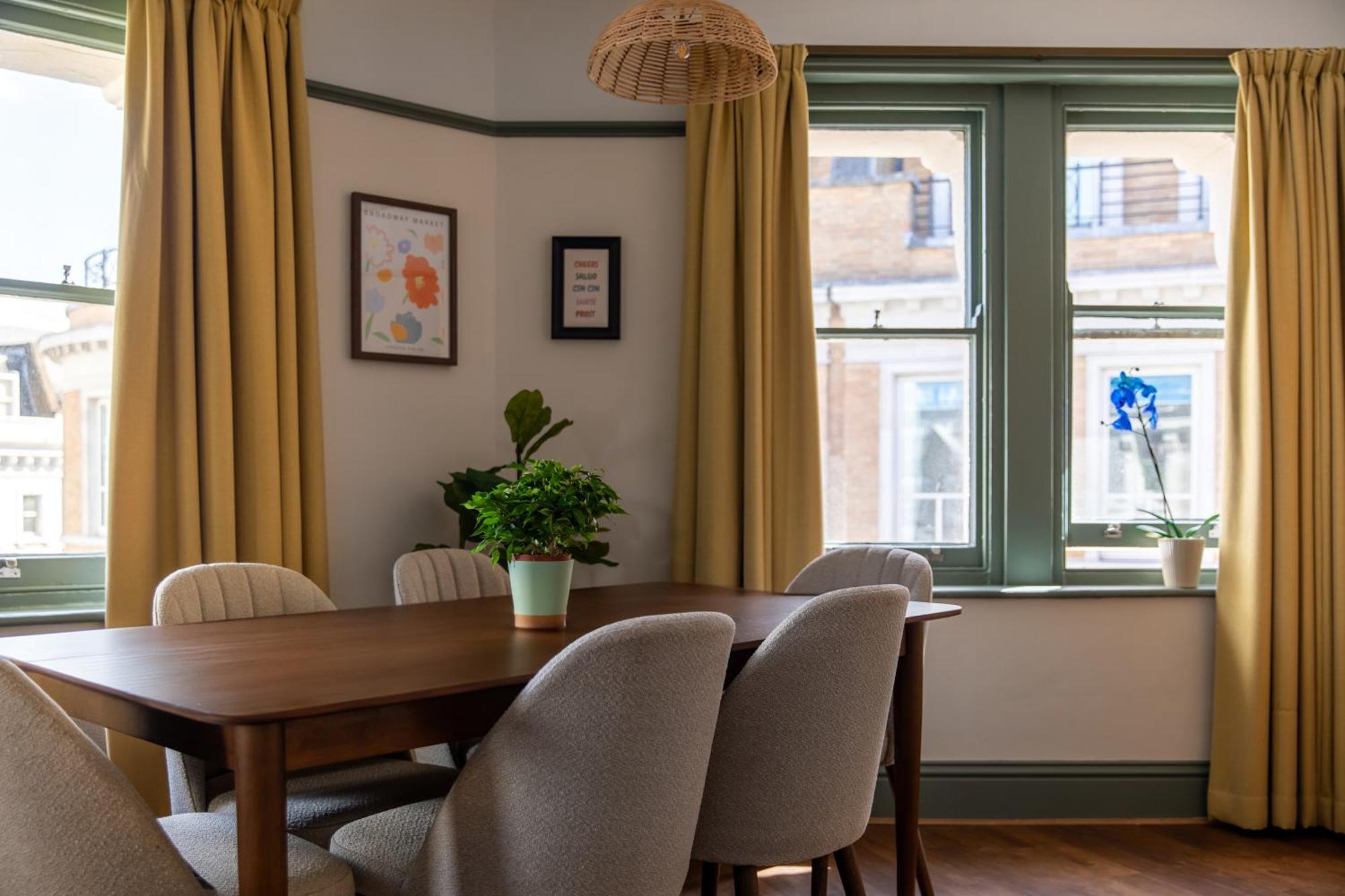 Round House Apartment