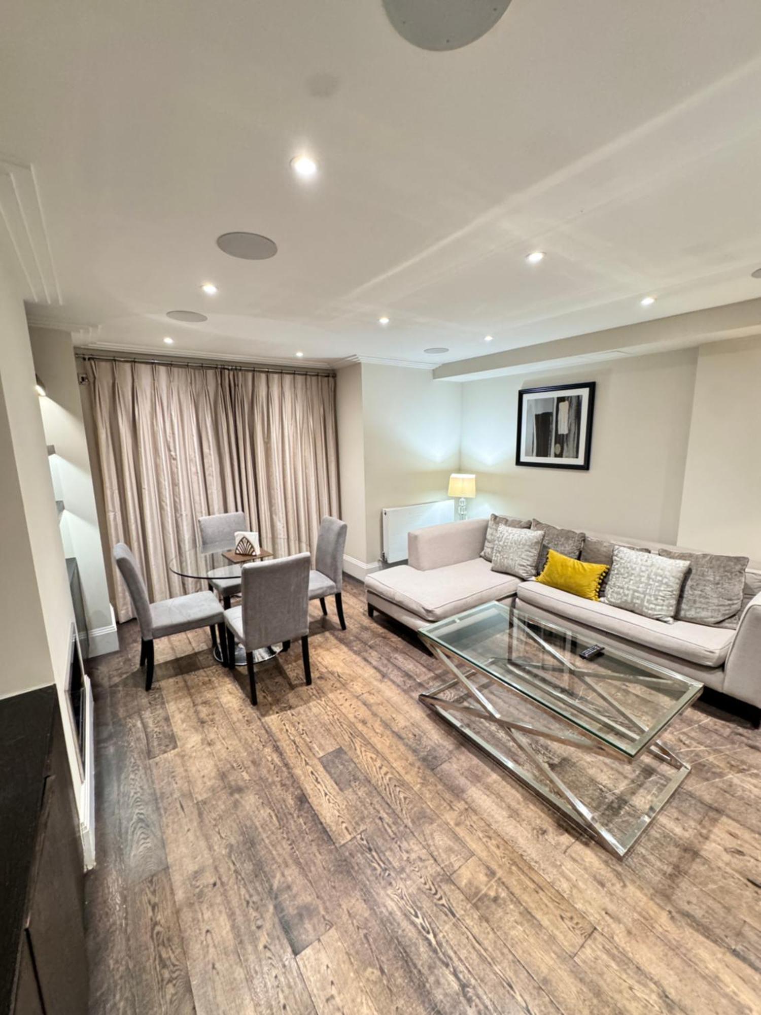 Walk To Kings Road Plenty Shops And Restaurants Apartment London