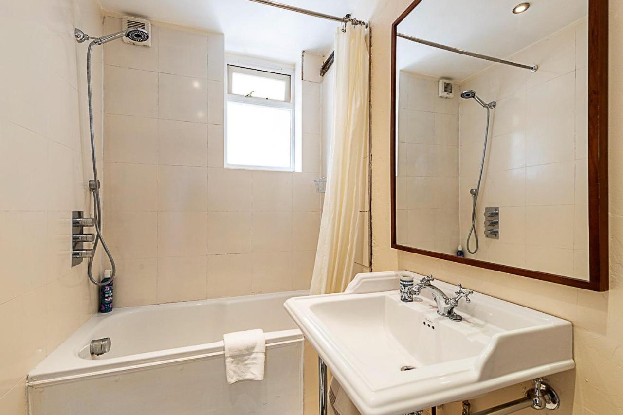 Retro Charm And Modern Comforts * Londen