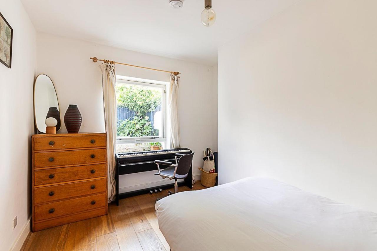 Retro Charm And Modern Comforts * Londen