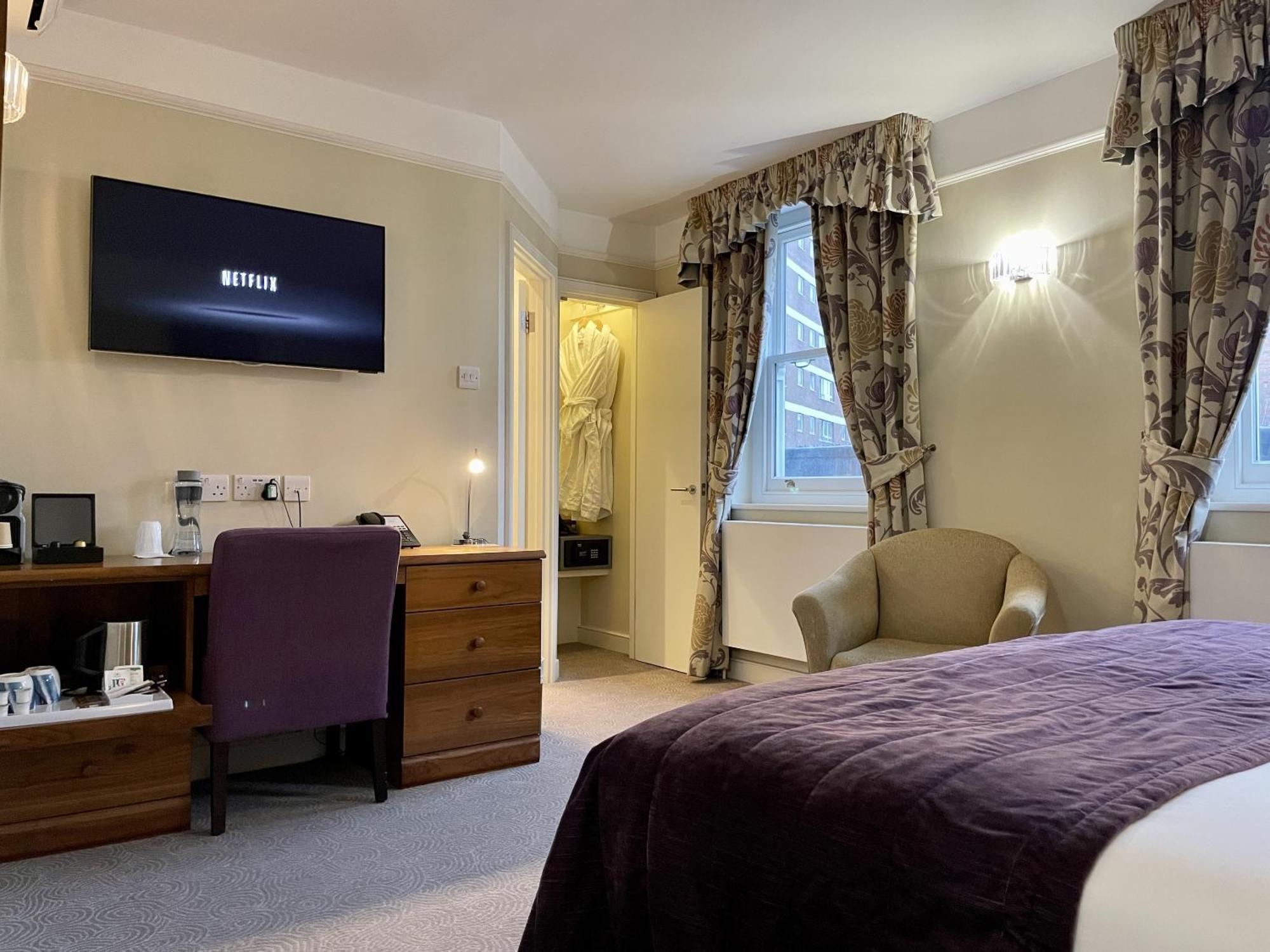 The Windermere Hotel, 4* London