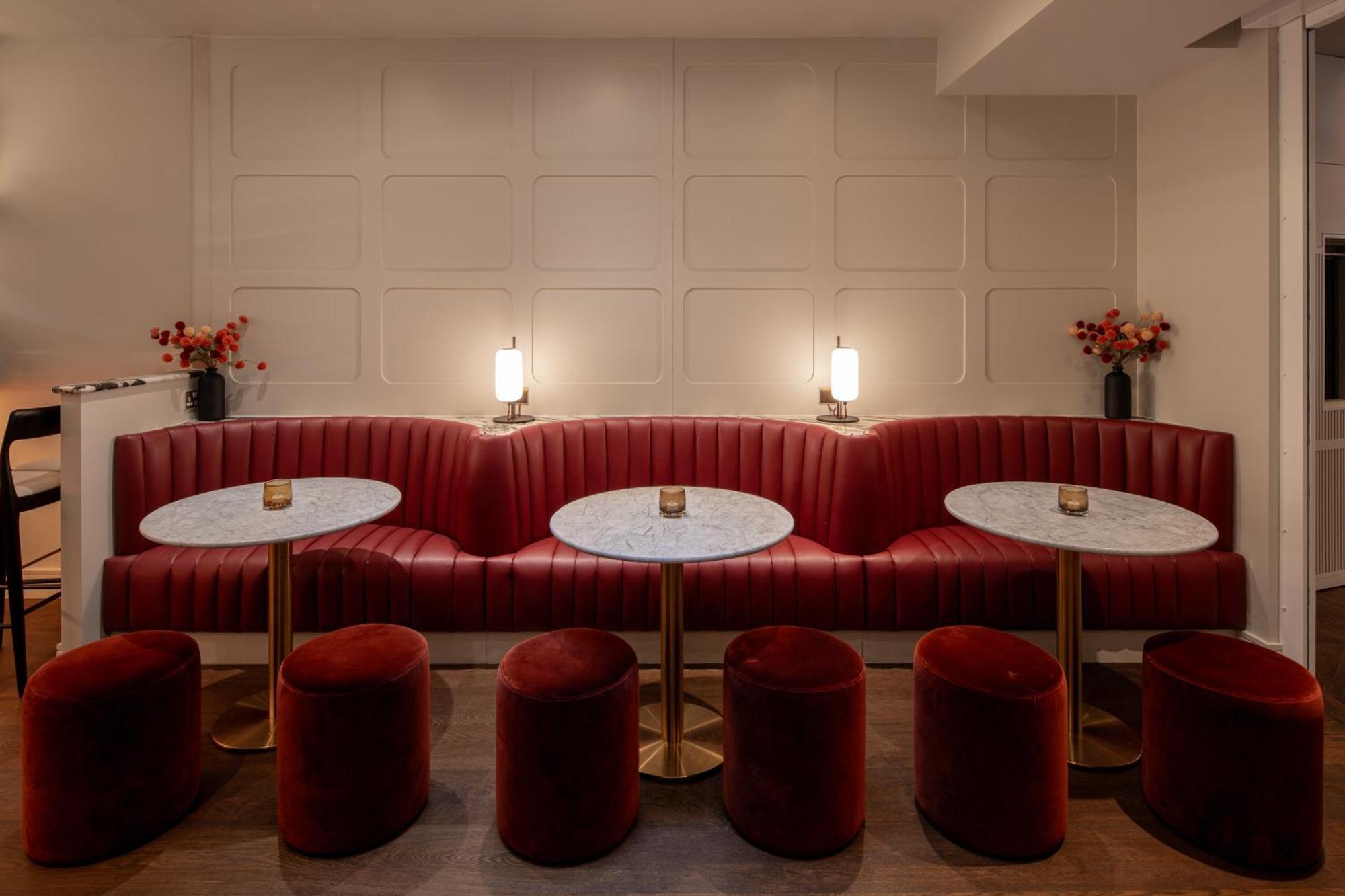 Rockwell East-tower Bridge 4*