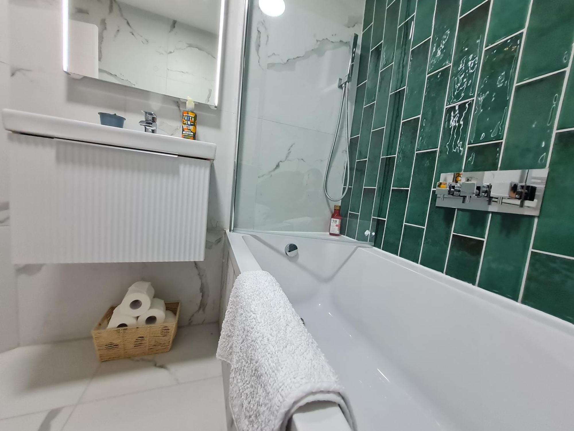 Homestay London, Private *
