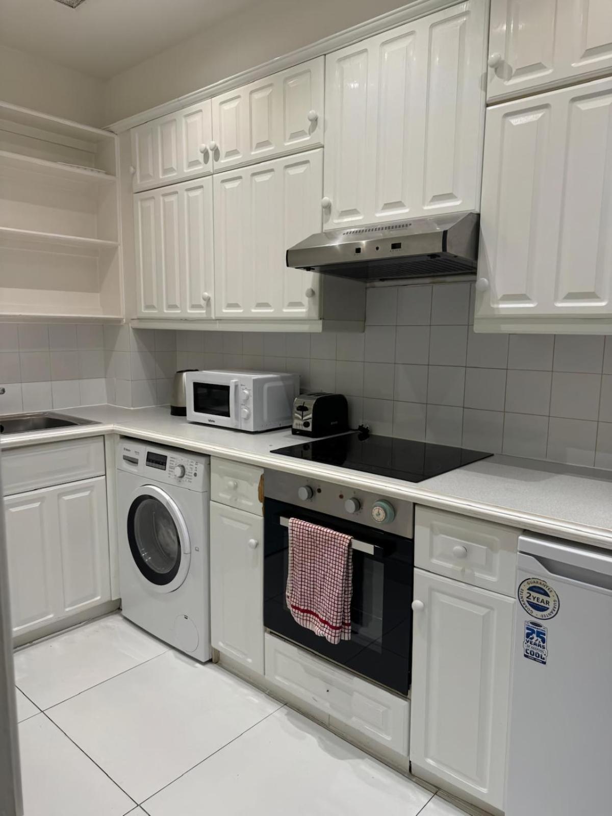 Apartment One Bedroom Flat With Private Terrace In Queen's Gate