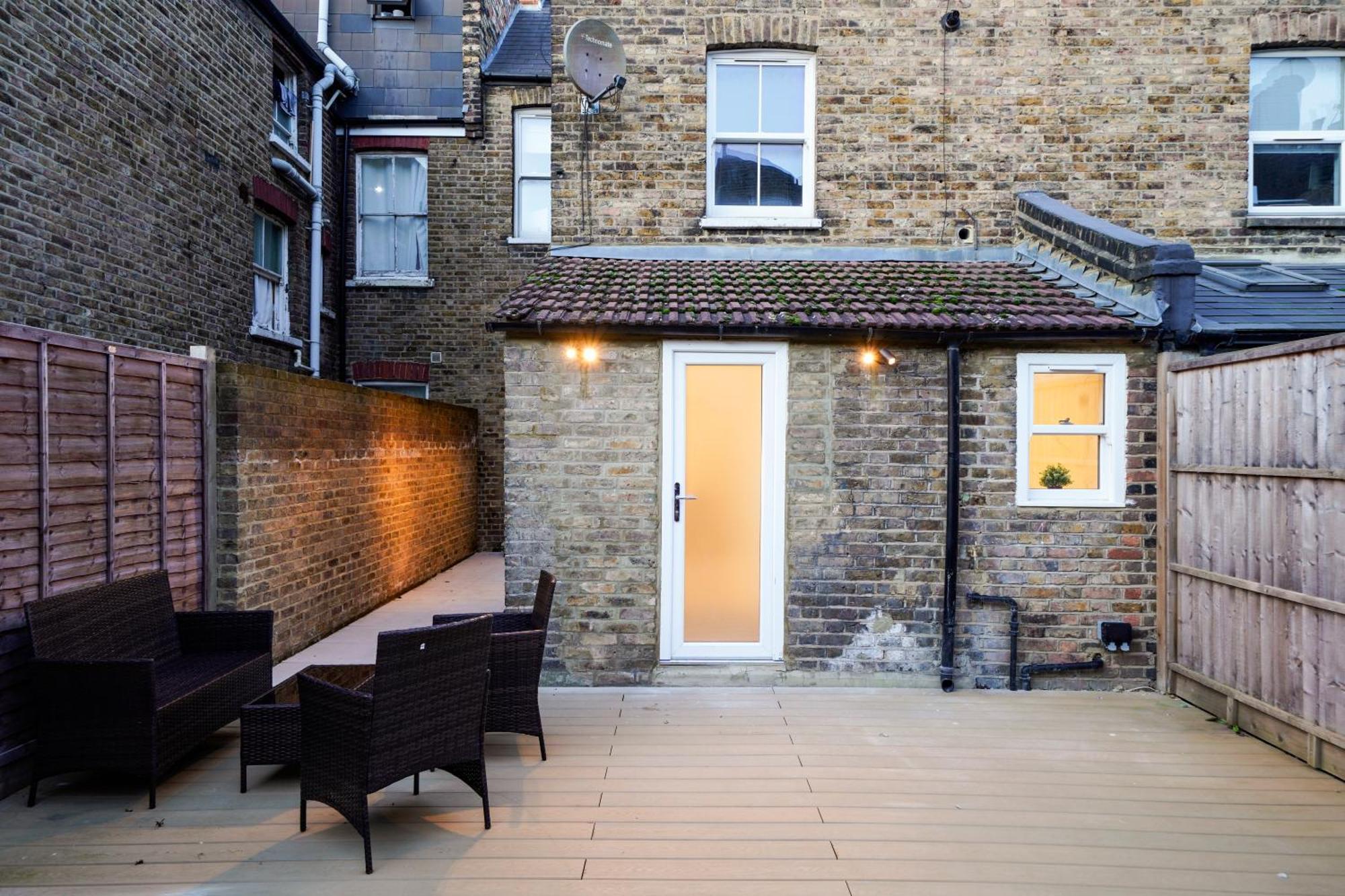 Classy House In Maida Vale - Private Garden Holiday home