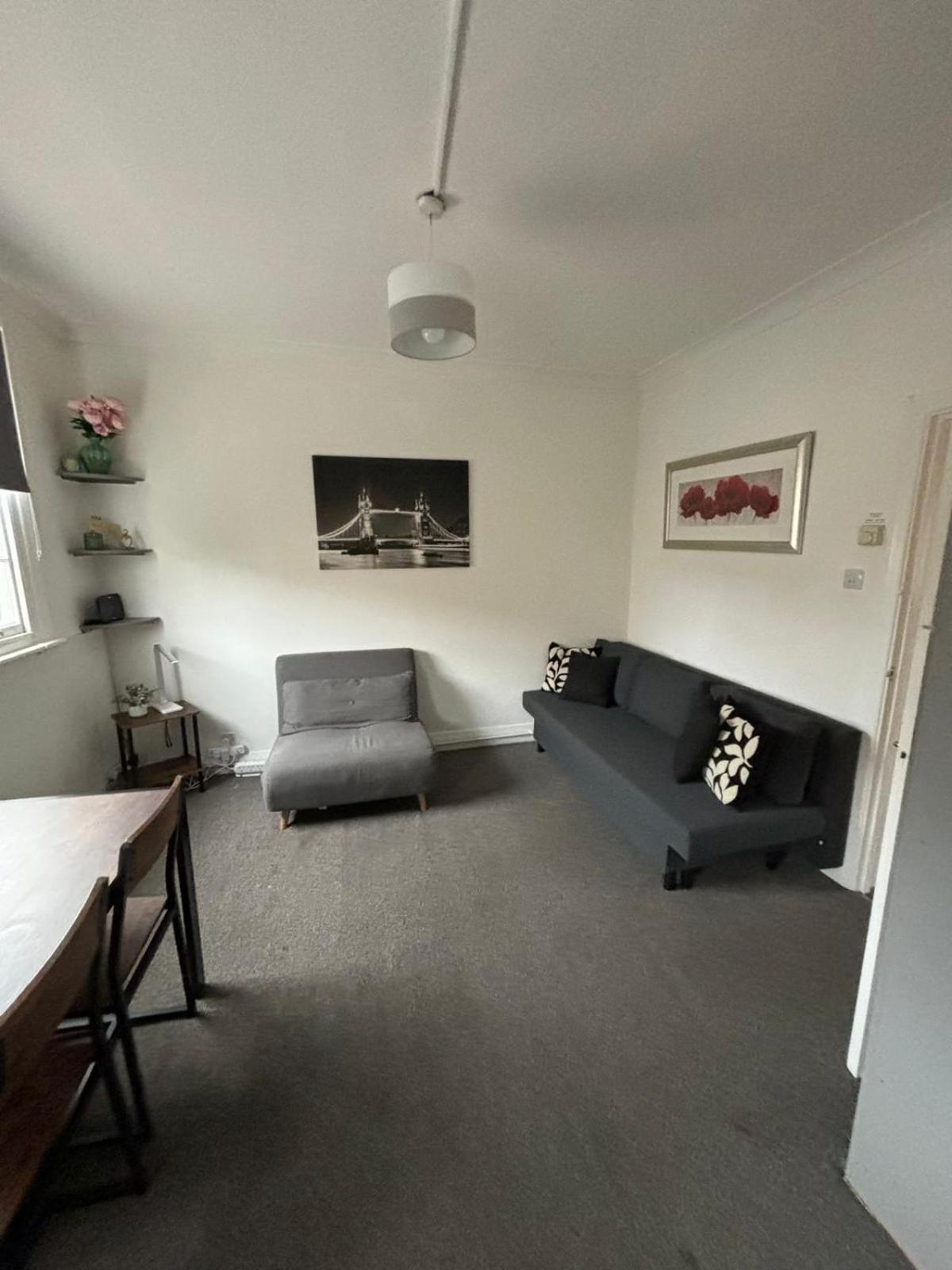 Apartment Flat In The Heart Of Camden Town London