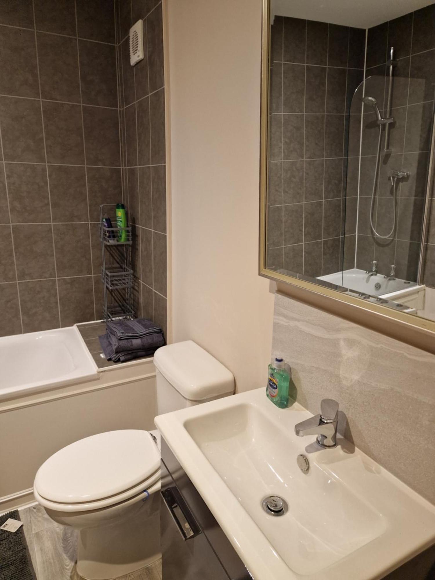 The Bean - Double Bedroom With Private Bathroom Bed & Breakfast *