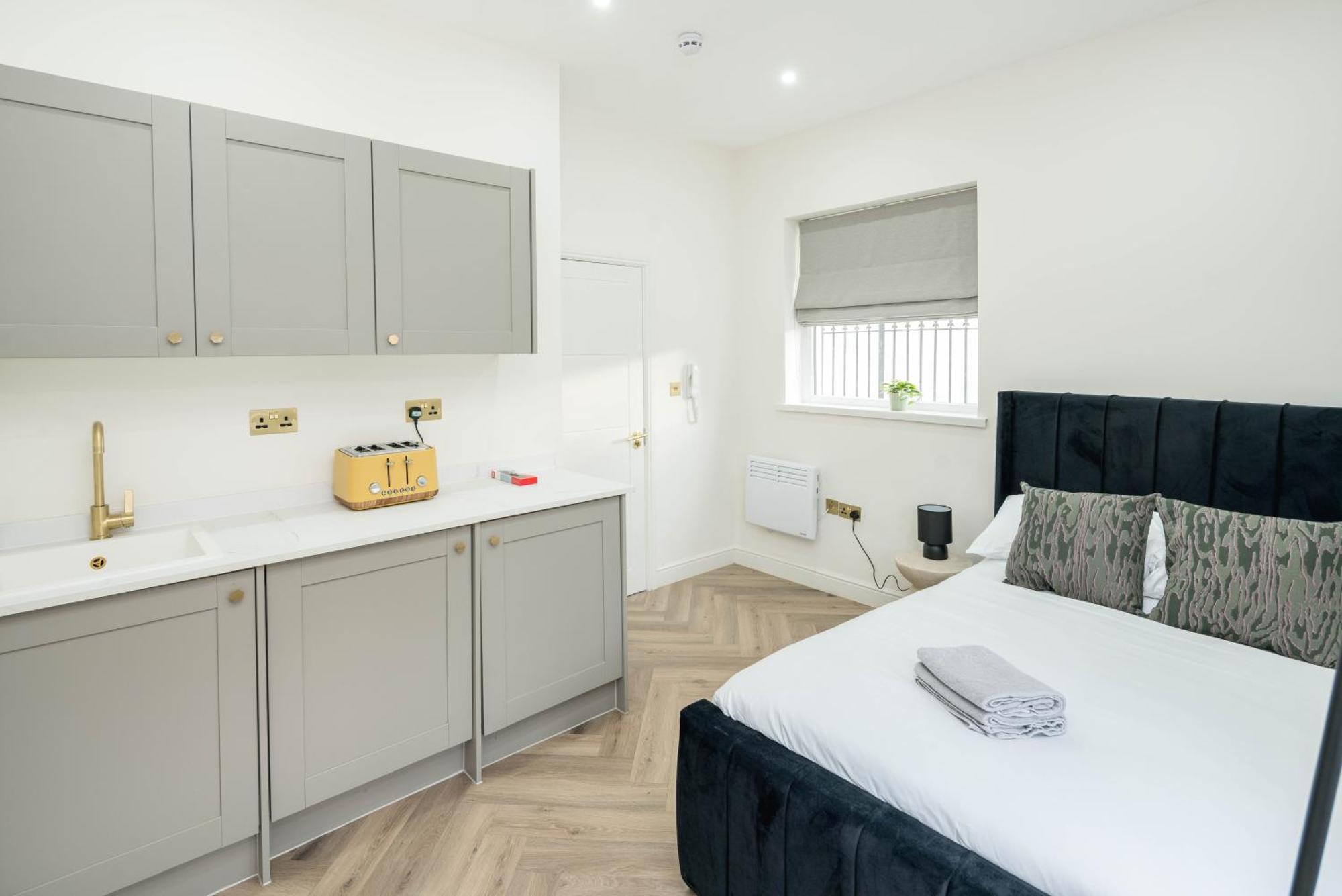 Central London Studio * London