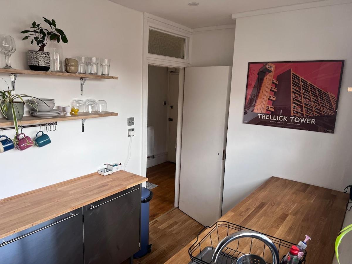 Apartment 1 Bed Flat Close To Portobello Rd *