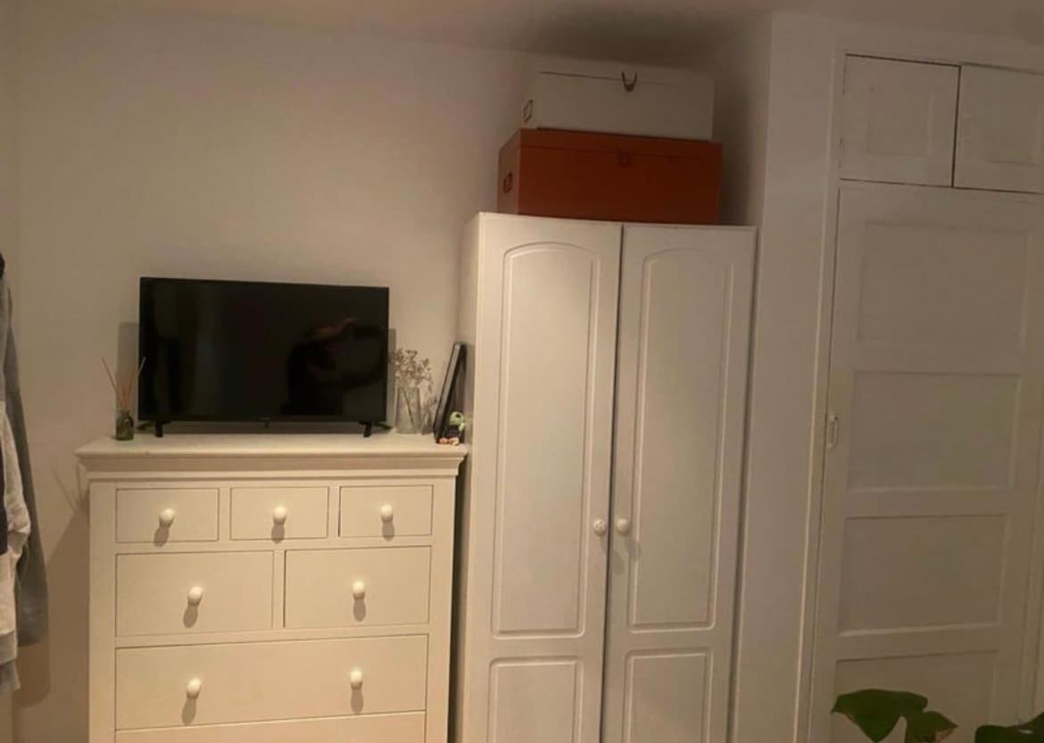 1 Bed Flat Close To Portobello Rd * London