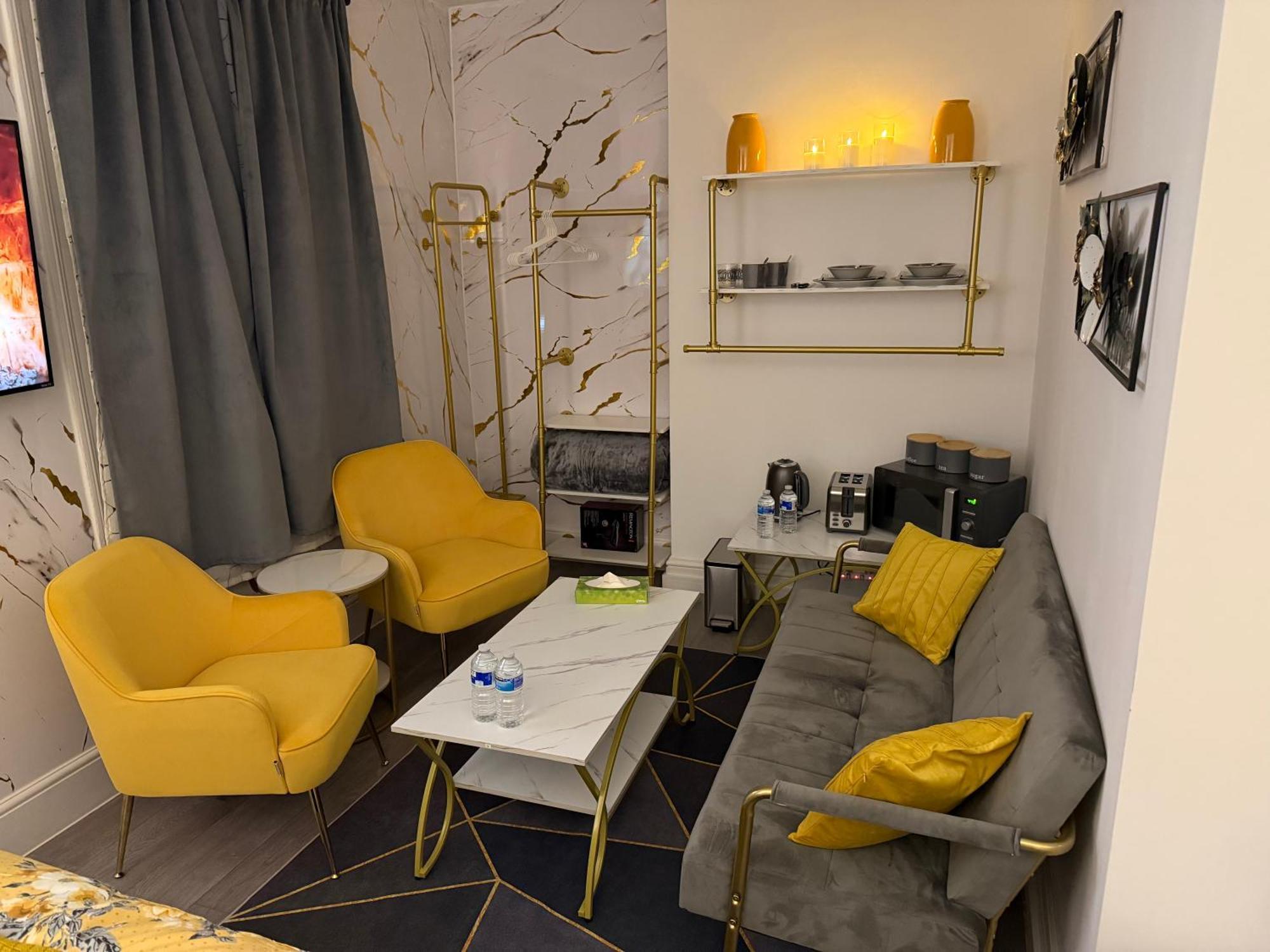 Privatunterkunft Luxury In Victoria, 7 Minutes Walk To Victoria Station, 8