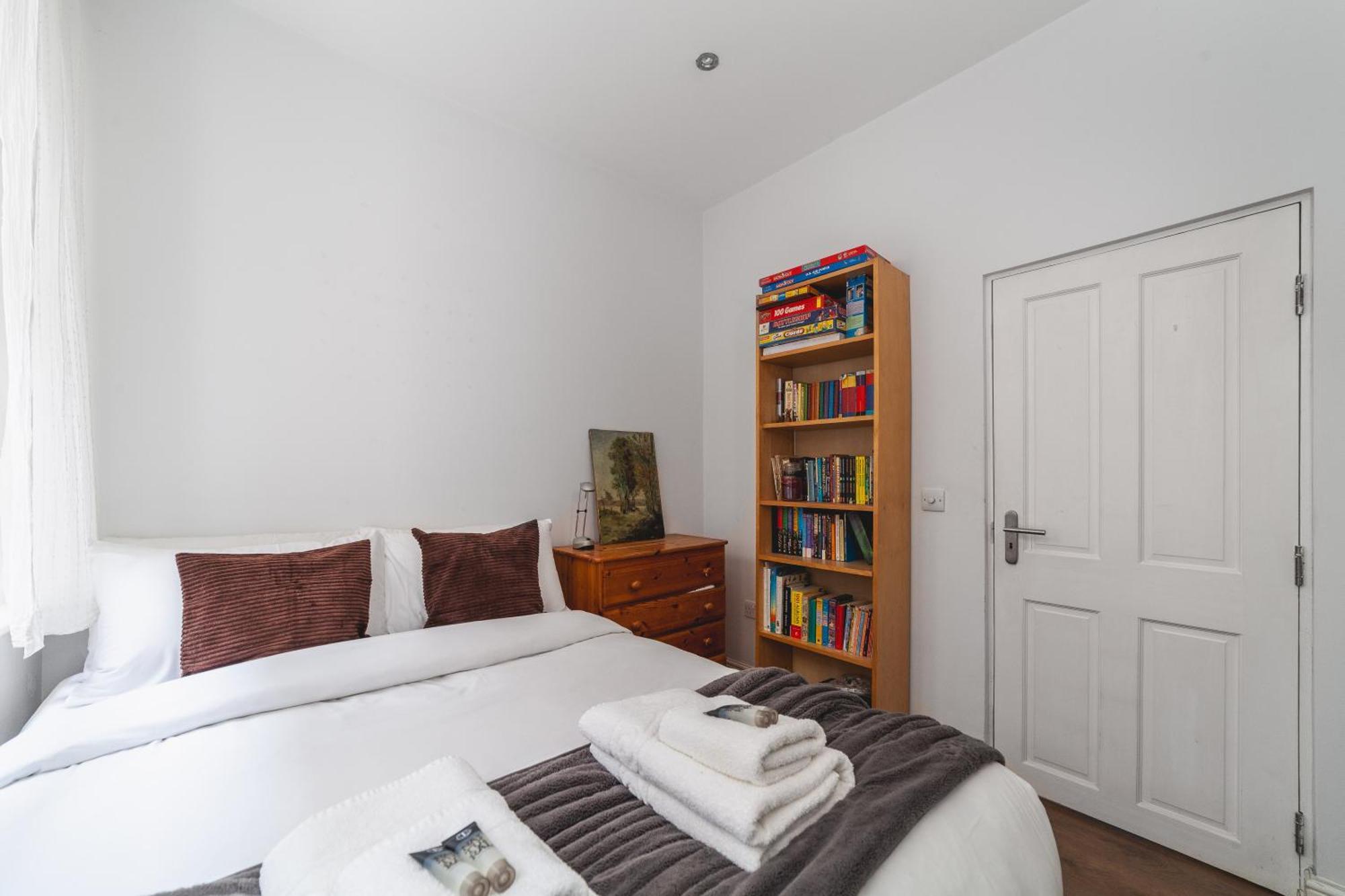 Lovely 1br Flat In Victorian Mansion In Battersea London