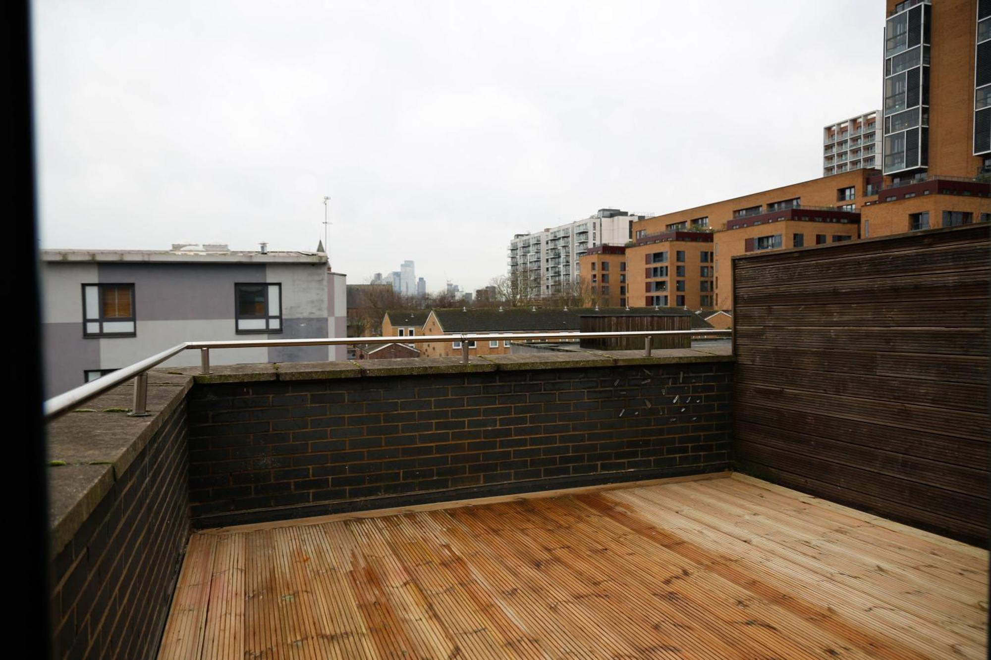 Leilighet New Luxury In Location Next To Shops, Cafes, Bars & Metro