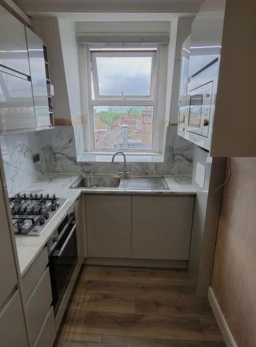 Leilighet Modern Flat Next To Westfield London