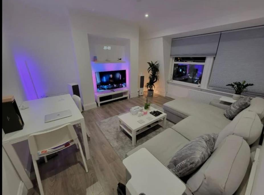 Leilighet Modern Flat Next To Westfield London