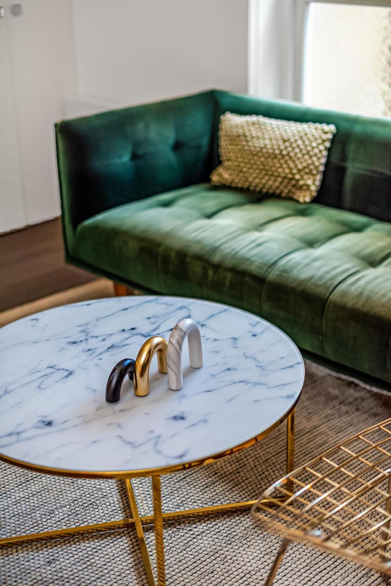 Urban Elegance Luxury Living With Kitchenette London