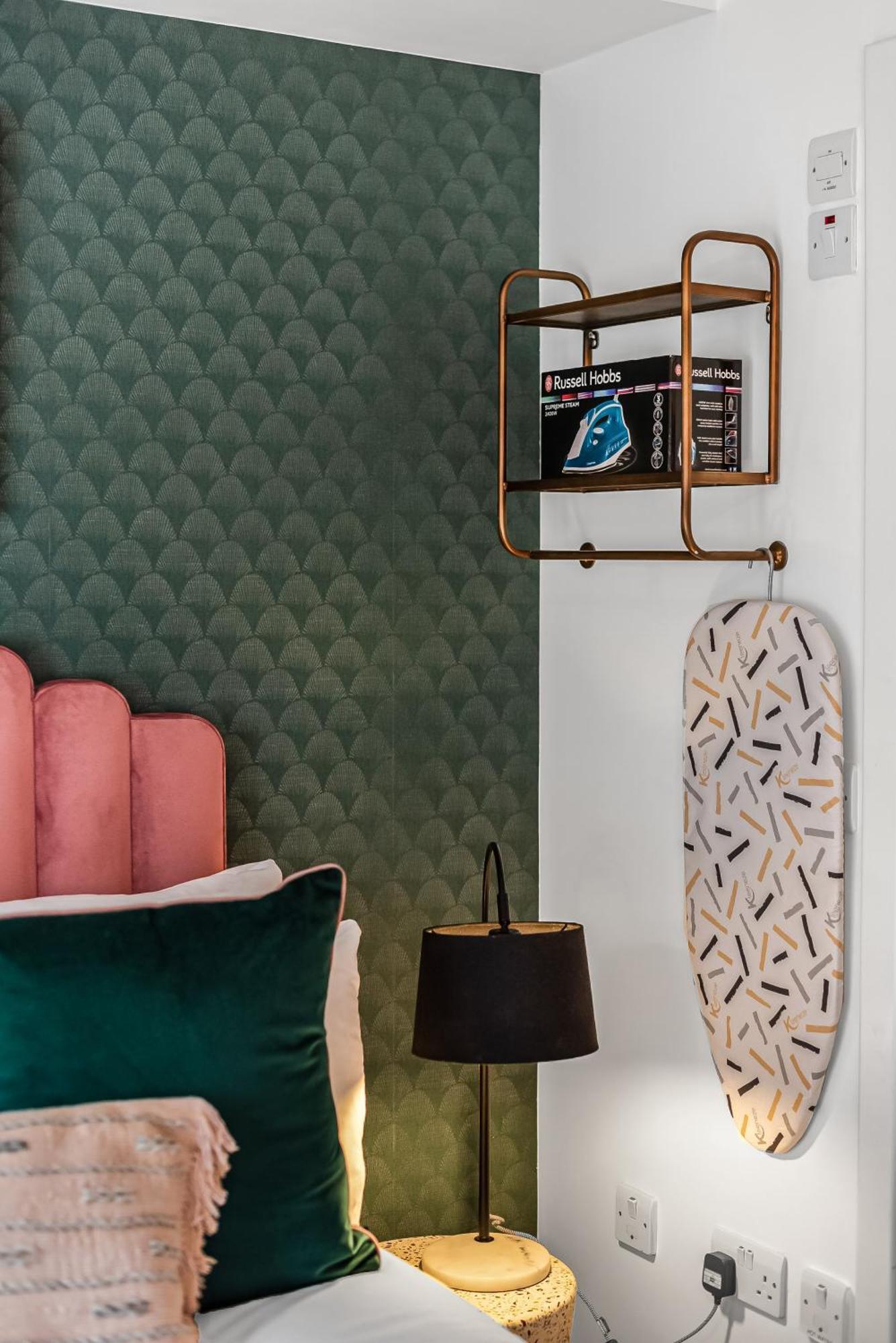 Urban Elegance Luxury Living With Kitchenette Apartment *