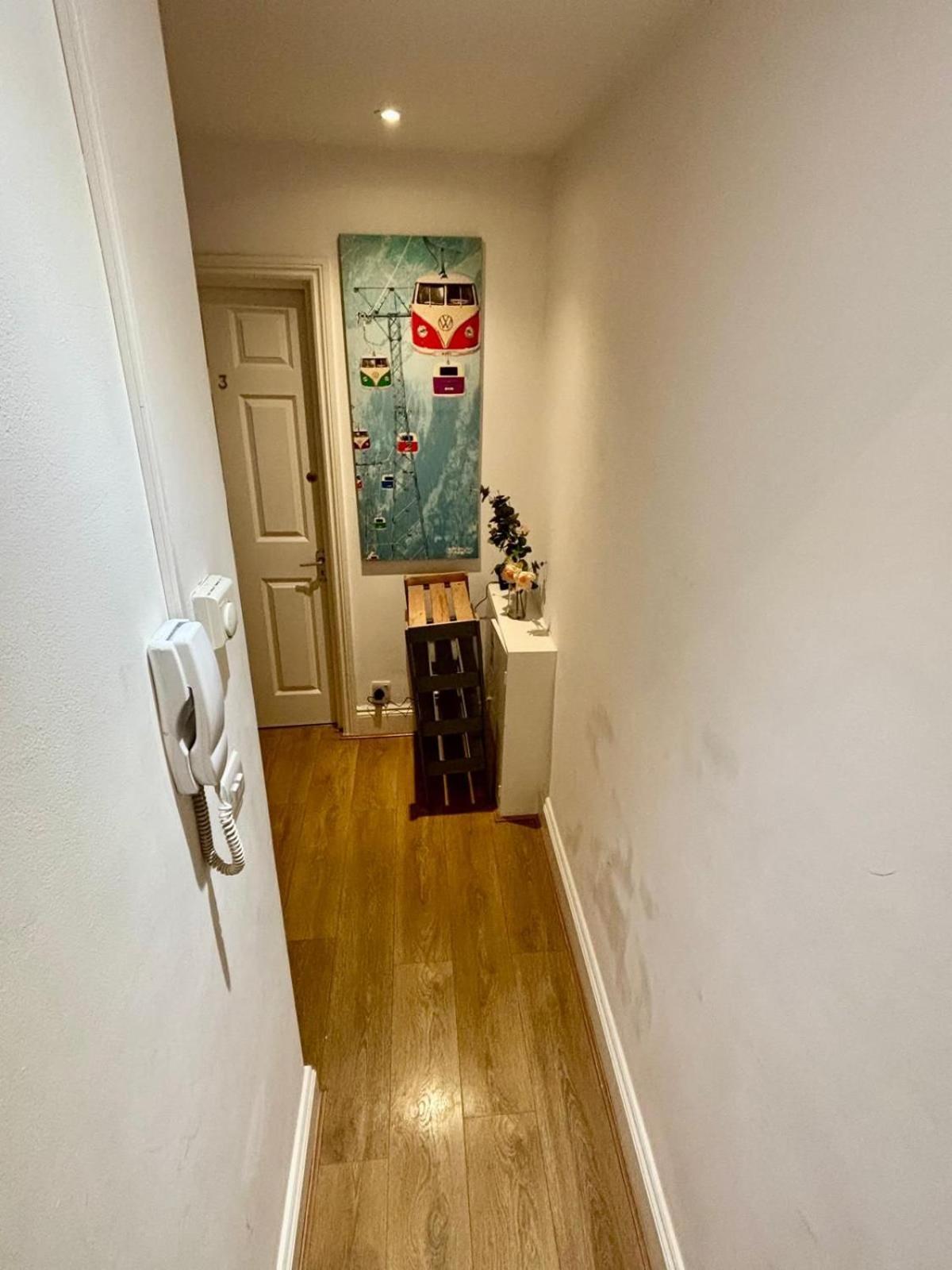 Apartment Sleep 12 In Brixton - 15 Mins From Station Bt4 London